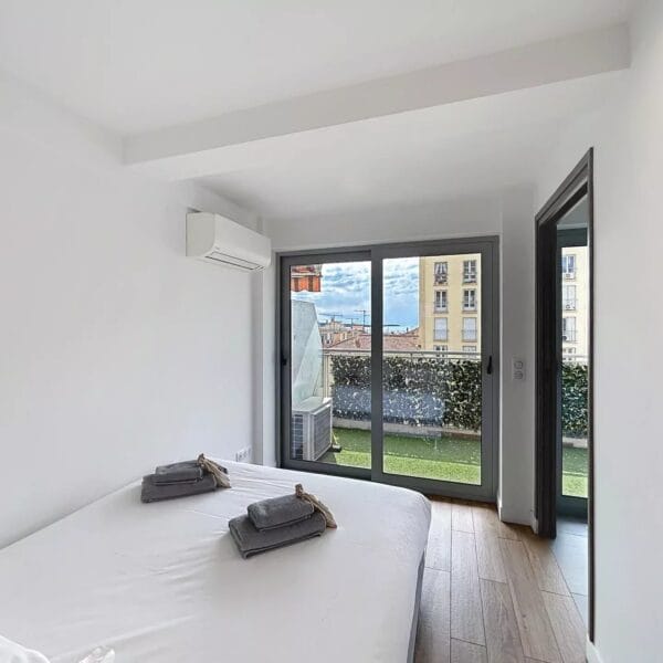 Cannes: very nice, quiet apartment in the city center
