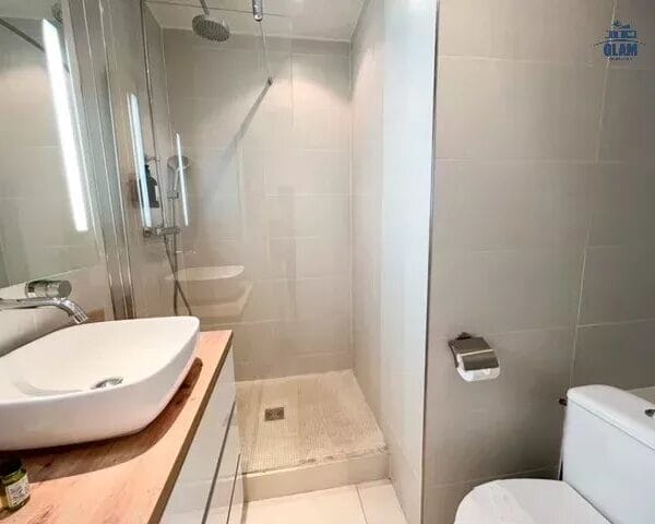 Cannes: very nice, quiet apartment in the city center