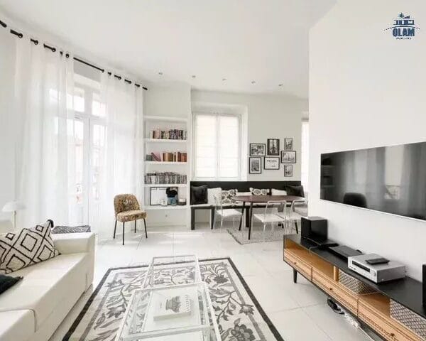Cannes : très bel appartement au calme en centre ville