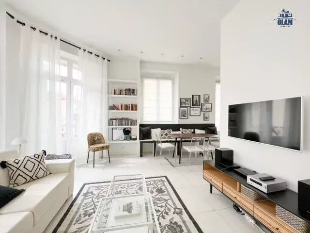 Marceau : appartement 2 chambres, balcon, parking
