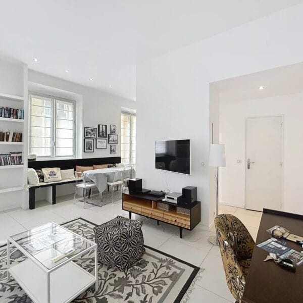 Cannes: very nice, quiet apartment in the city center