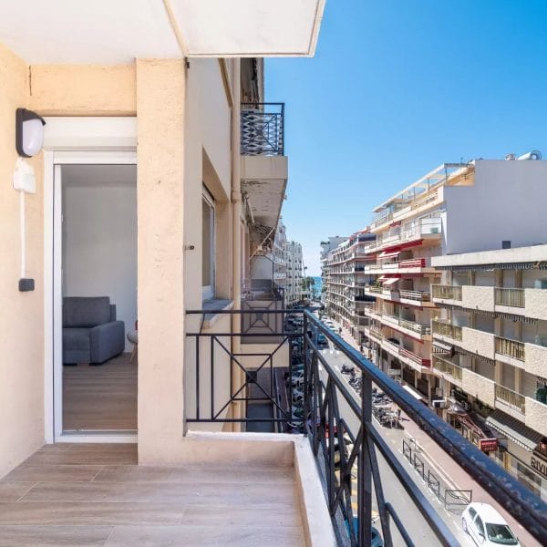Appartement Cannes Banane : splendide 3 pièces, étage élevé, vue mer