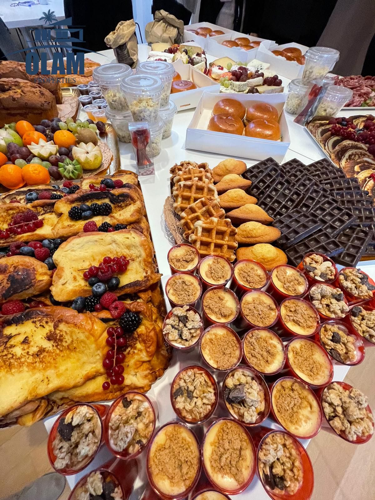 Petit déjeuner buffet - Agence immobilière Olam Properties