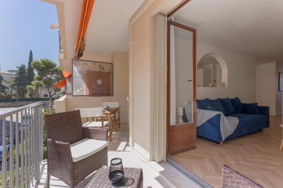 Appartement Cannes Quartier des Anglais : Beau 3 pièces meublé, terrasse, proche commerces