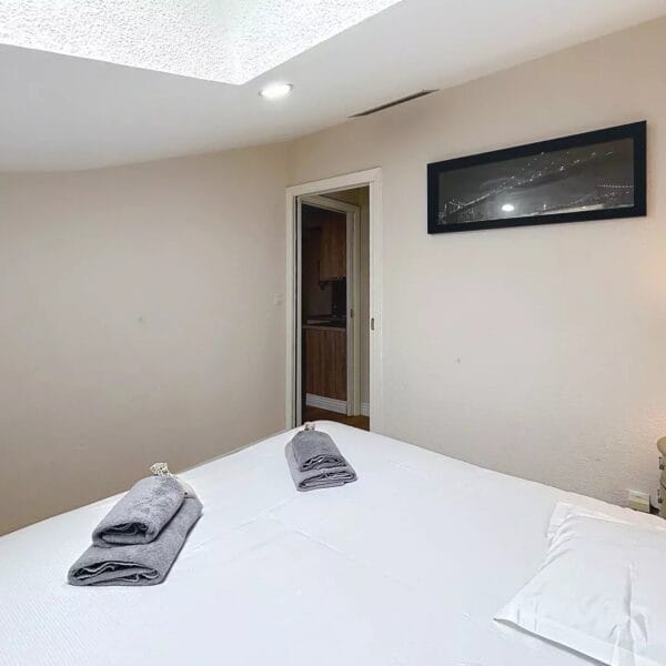 Cannes  : appartement 2 pièces au calme à 2 mn des plages