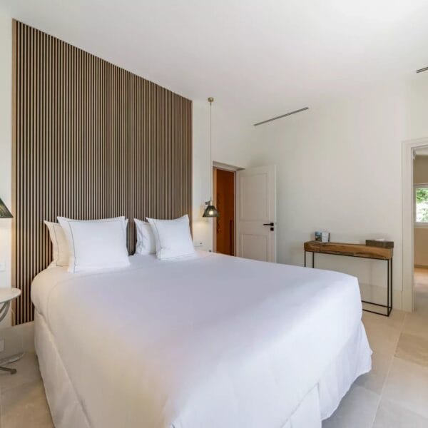 Cannes Basse Californie : Villa de Prestige 300 m2, Piscine, Salle de Cinéma