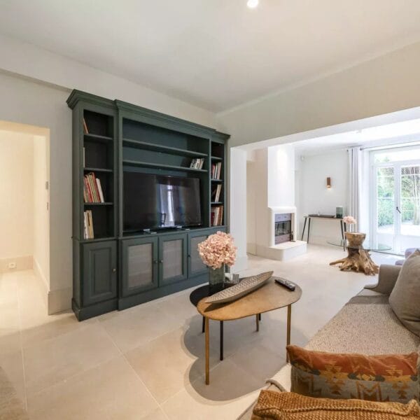 Cannes Basse Californie : Villa de Prestige 300 m2, Piscine, Salle de Cinéma