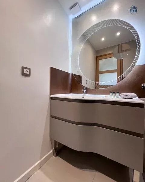 Cannes : appartement 3 chambres calme avec parking