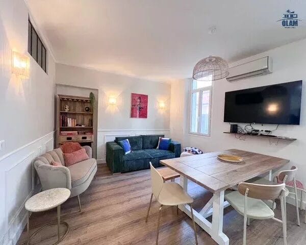 Cannes : charmant appartement, incroyable jardin situé dans le centre ville