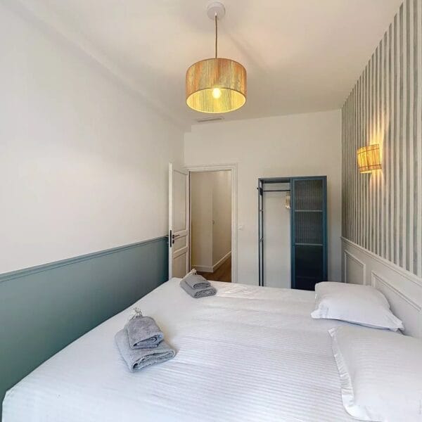 Cannes: charming apartment with one-of-a kind hidden garden located in the city center