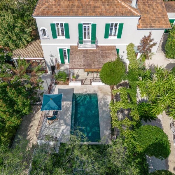 Cannes Basse Californie : Premium Villa 300 sqm with Swimming Pool and Cinema Room