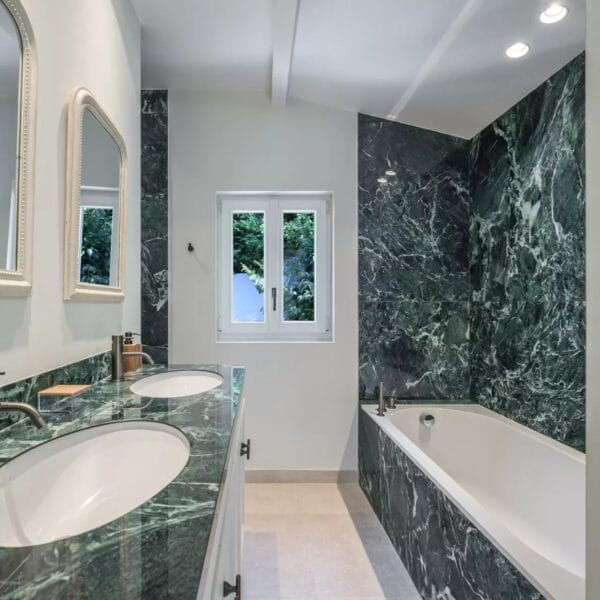 Cannes Basse Californie : Villa de Prestige 300 m2, Piscine, Salle de Cinéma