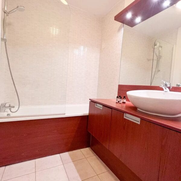 Robinson : Apt 2 chambres – piscine – parking