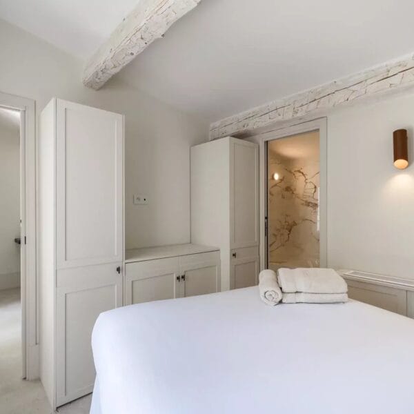 Cannes Basse Californie : Premium Villa 300 sqm with Swimming Pool and Cinema Room