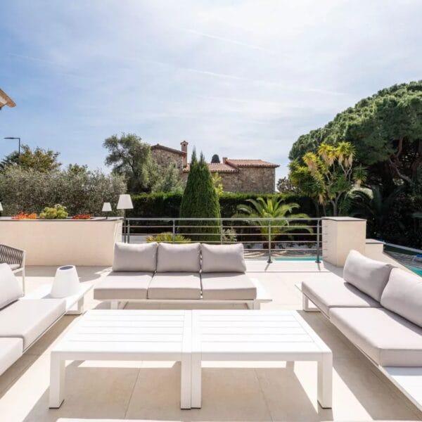 Villa d’exception à Cannes – Luxe, nature & élégance – Croisette à 15 mn