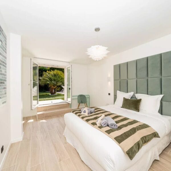 Villa d’exception à Cannes – Luxe, nature & élégance – Croisette à 15 mn