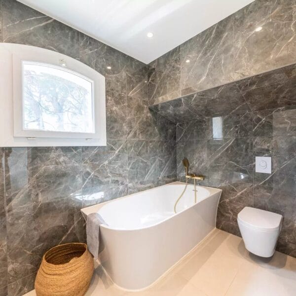 Villa d’exception à Cannes – Luxe, nature & élégance – Croisette à 15 mn