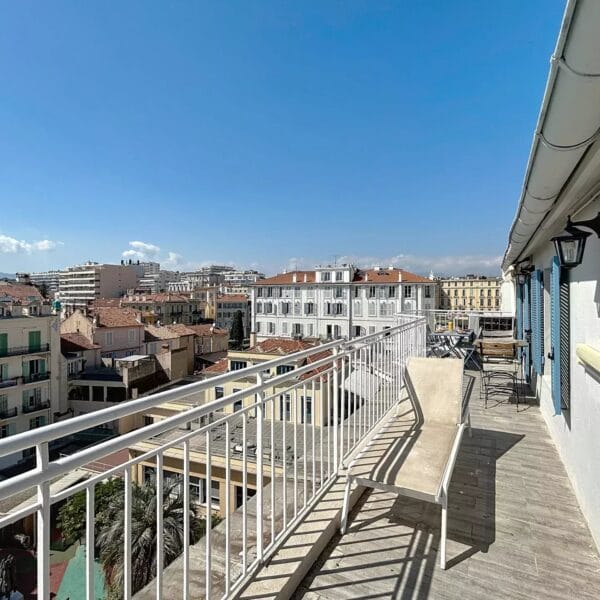Cannes :Duplex d’Exception – 5 Chambres – 2 Terrasses – À 1 Minute du Palais des Festivals – Cannes Hyper-Centre