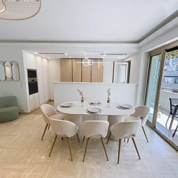 L’excellence Cannoise – Elégant 3 chambres / 2 bains Terrasse coeur de ville