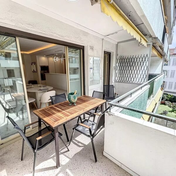 L’excellence Cannoise – Elégant 3 chambres / 2 bains Terrasse coeur de ville