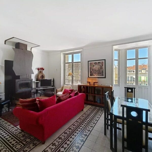 Cannes :Duplex d’Exception – 5 Chambres – 2 Terrasses – À 1 Minute du Palais des Festivals – Cannes Hyper-Centre