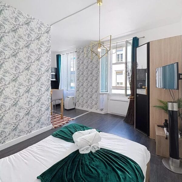 Studio Cannes Banane: Croisette 1 minute walk