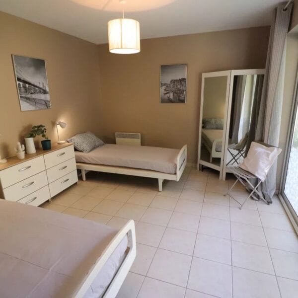 Bastide Le Cannet : 380 M2, swimming pools, terrain 2885 M2