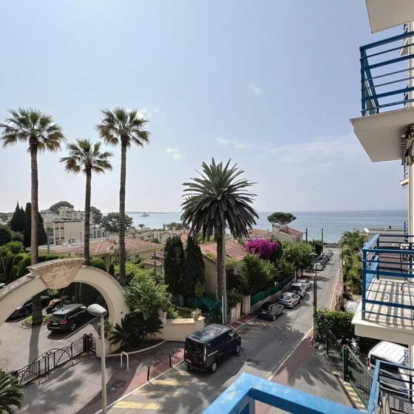 Appartement Cannes  avec vue mer imprenable terrasse, proche plages du Midi