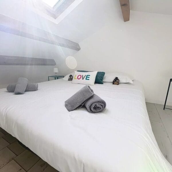 La petite maison blanche au Suquet – Appartement 2 chambres + mezzanine